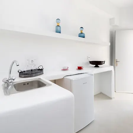 Anthelea Santorini Bed & Breakfast