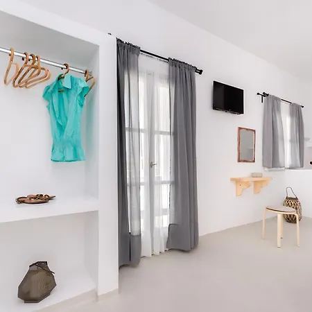 Anthelea Santorini Bed & Breakfast 3*