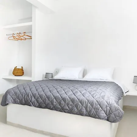 Couette-café Anthelea Santorini